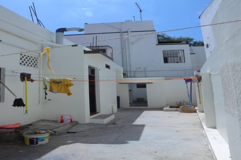 Heritage Home With 3 Bed/3 Bath With Kitchen In A Residential Neighborhood. Madurai Extérieur photo
