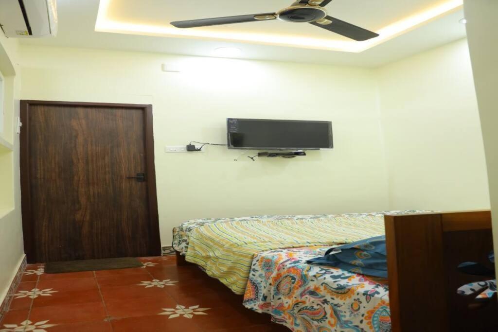 Heritage Home With 3 Bed/3 Bath With Kitchen In A Residential Neighborhood. Madurai Extérieur photo