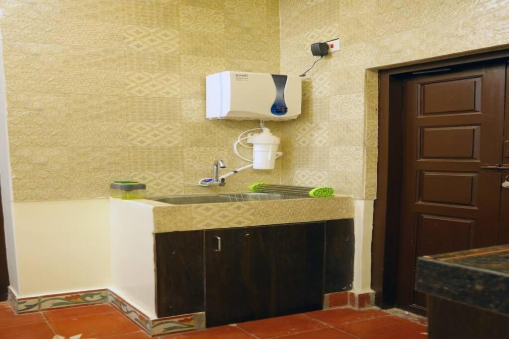 Heritage Home With 3 Bed/3 Bath With Kitchen In A Residential Neighborhood. Madurai Extérieur photo