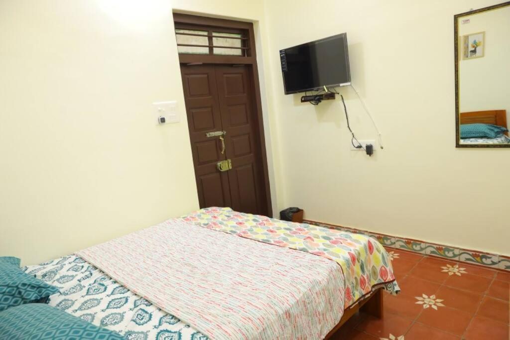 Heritage Home With 3 Bed/3 Bath With Kitchen In A Residential Neighborhood. Madurai Extérieur photo