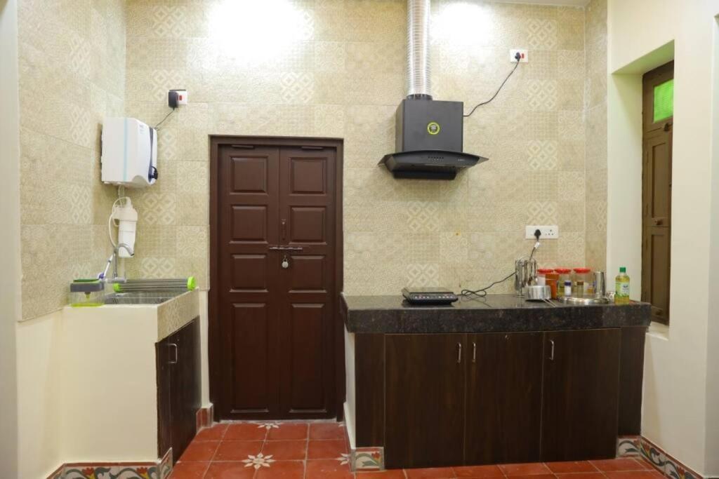 Heritage Home With 3 Bed/3 Bath With Kitchen In A Residential Neighborhood. Madurai Extérieur photo