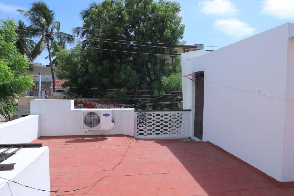 Heritage Home With 3 Bed/3 Bath With Kitchen In A Residential Neighborhood. Madurai Extérieur photo
